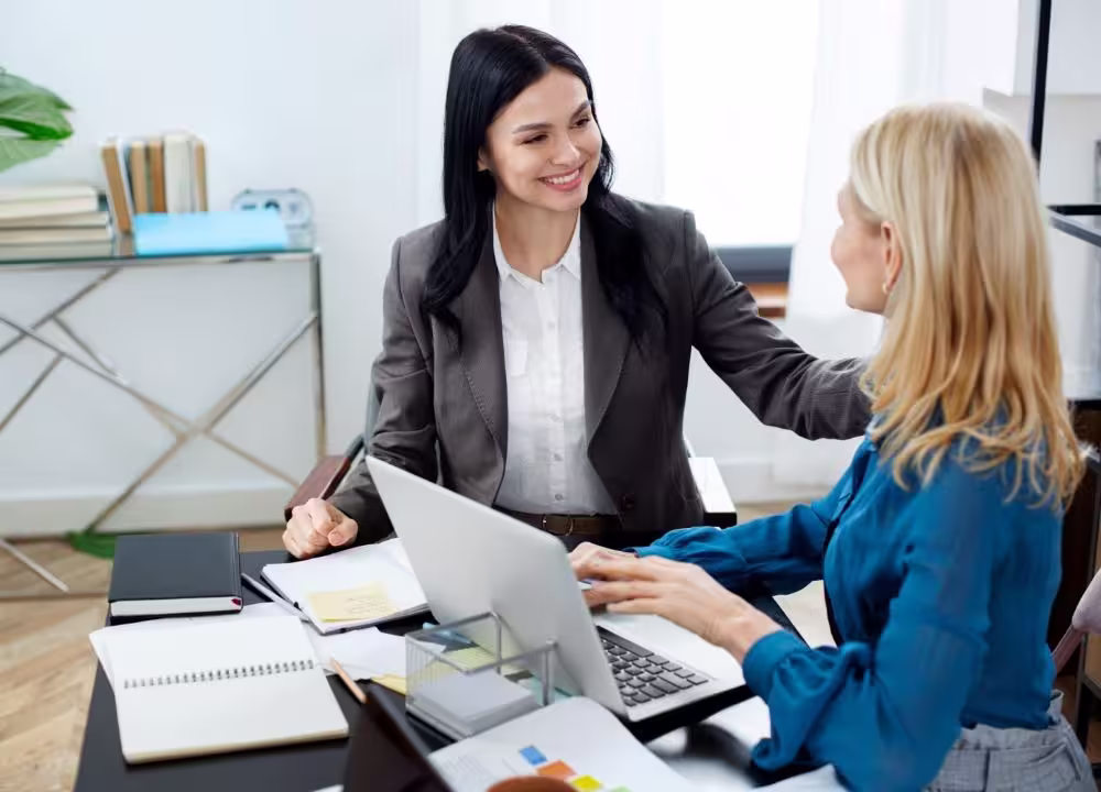 Automatizando el Control de Asistencias y Licencias: Beneficios y Ejemplos