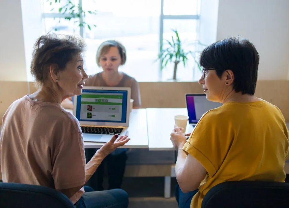 5 ejemplos de feedback efectivo en la evaluación de desempeño