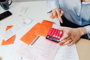 Cálculo de la liquidación final por despido con calculadora y recibos